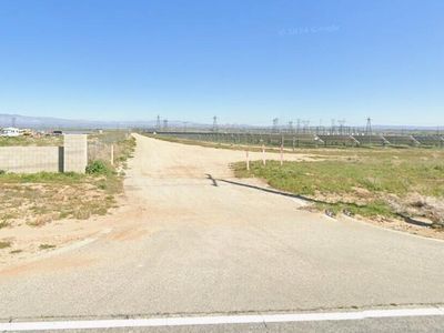 Vic Ave J8 100 Stw, Del sur, CA, 93536
