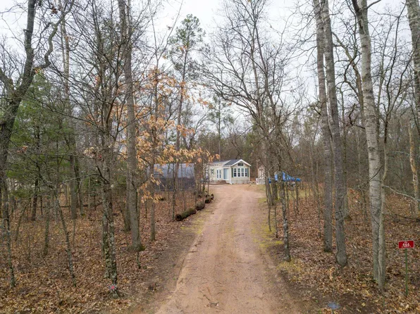 466 Sir Winston Trl, Nekoosa, WI 54457