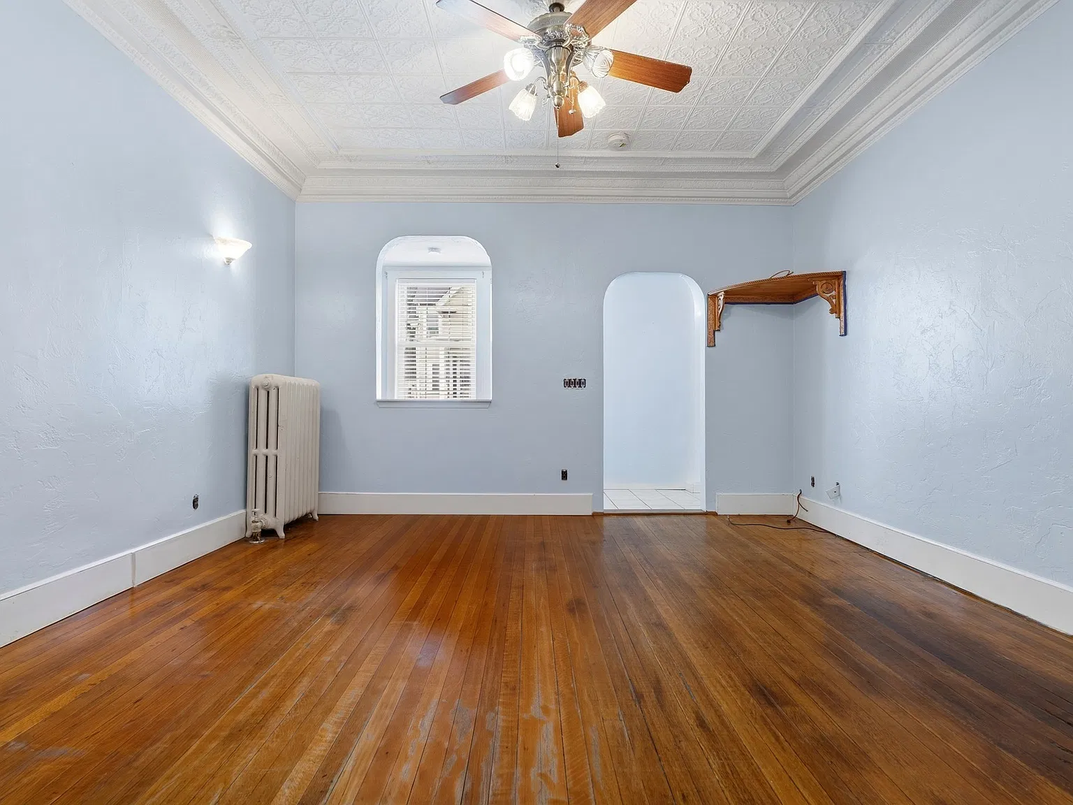 2 bed, 1.0 bath, 1100 sqft, $2,700 — Photo 4