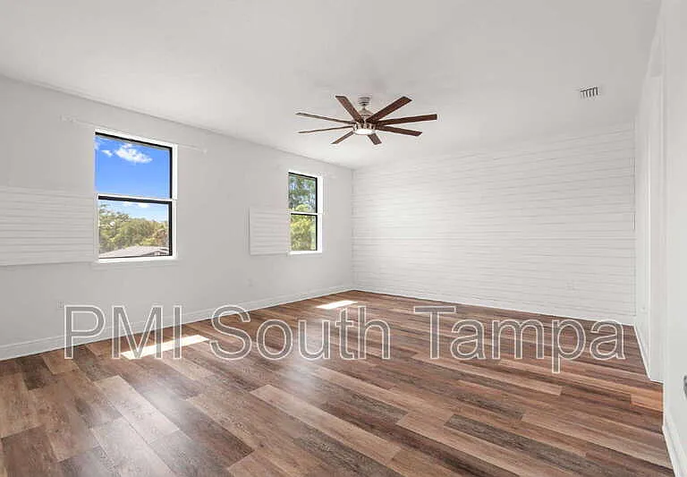 6209 S 3rd St — Photo 58