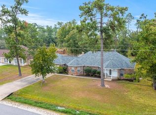 1201 Tomahawk Dr, Lake Charles, LA 70611
