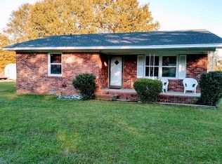 587 Gardendale Cir, Chester, SC 29706