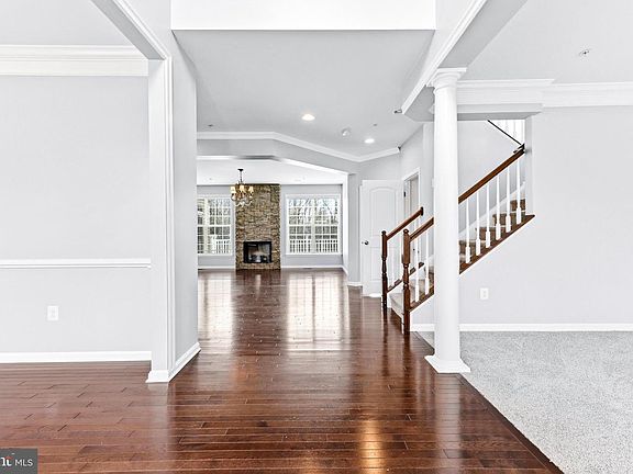 2nd image of 9429 Barnside Ct