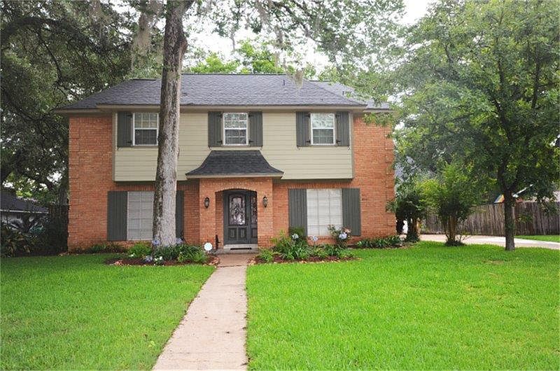 1st image of 308 Huckleberry Dr