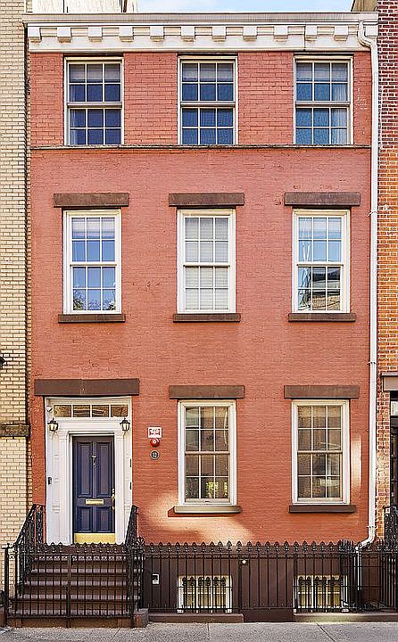1st image of 12 Leroy St