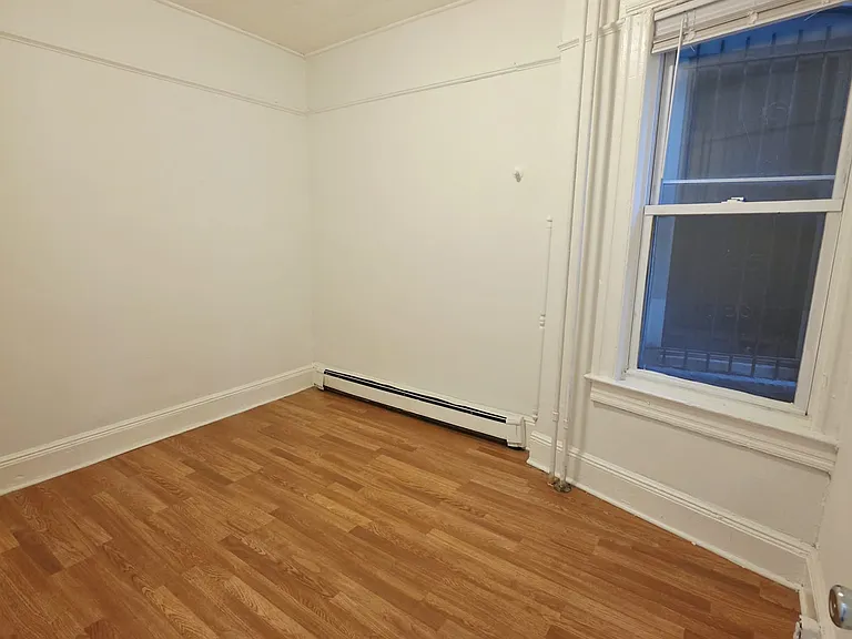 133 Boyd Ave #1C — Photo 6