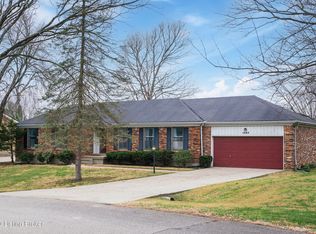 1307 Cedarbrook Rd, Goshen, KY 40026