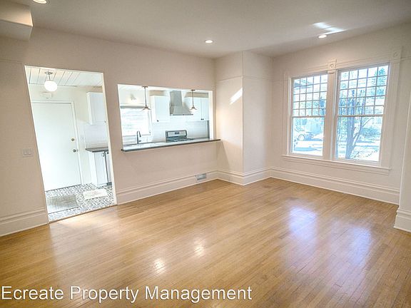 5th image of 1416 Bath St Unit 1