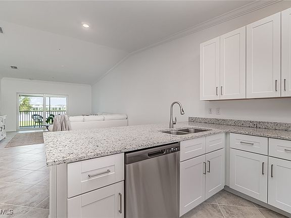 4th image of 15990 Grassland Ln Unit 3022