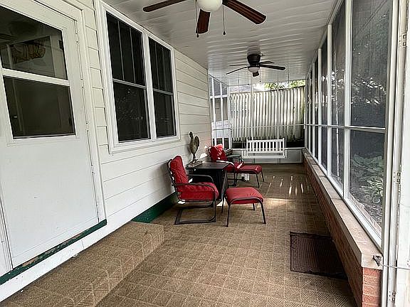 Screened in back porch 