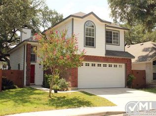 4 Pembroke Pl, San Antonio, TX 78240