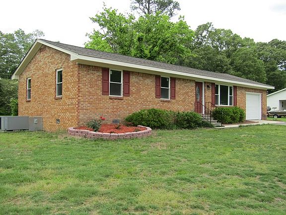 3rd image of 1031 City Lake Dr