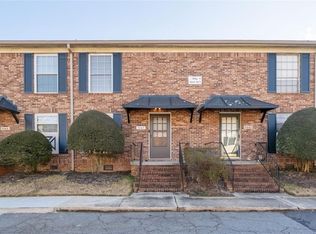 5667 Kingsport Dr, Sandy Springs, GA 30342