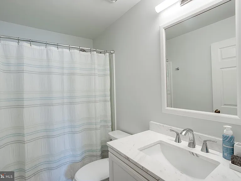 Quail Rd — Photo 12