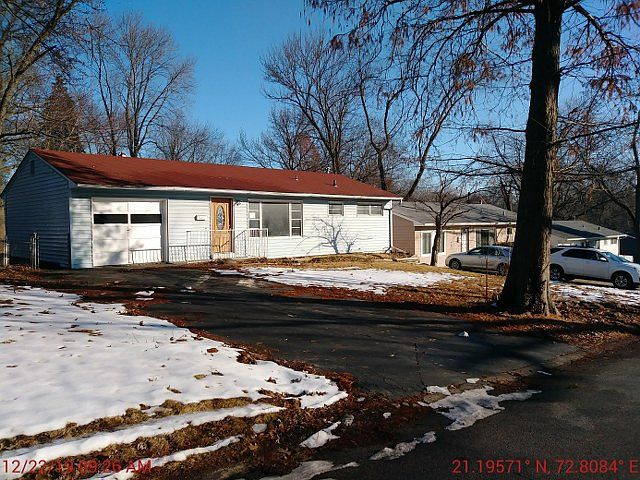 2nd image of 1645 Mowbry Ln