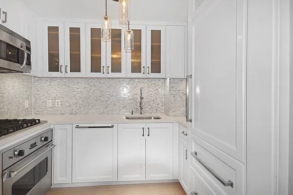 Rented by Compass | media 17