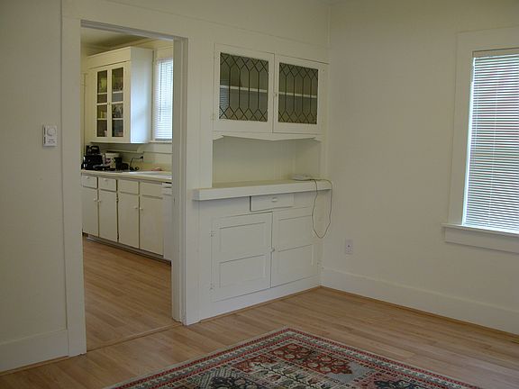 Entry Into Kitchen