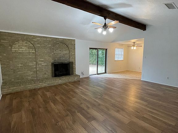 4th image of 4725 Ivanhoe Dr