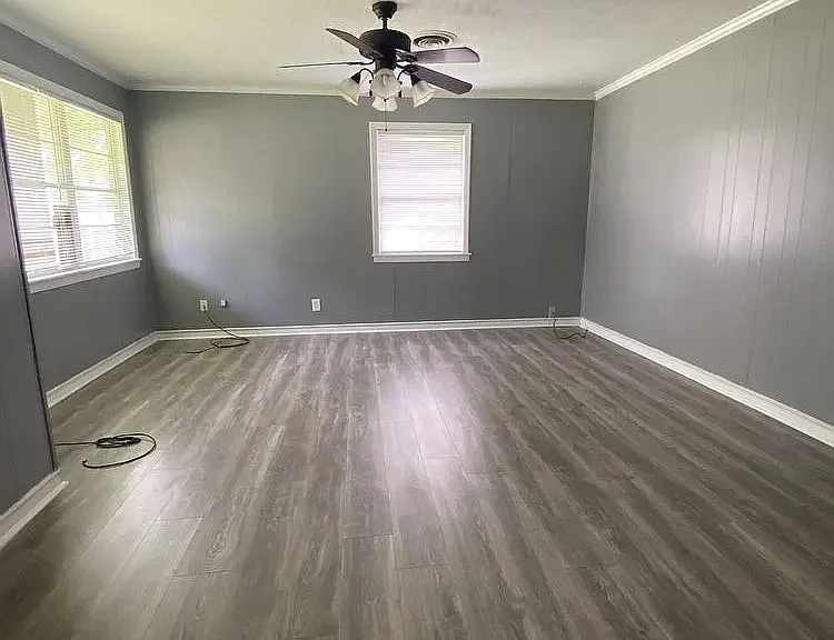 4811 Kent Ave — Photo 2
