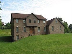 1st image of 115 Woodhaven Dr