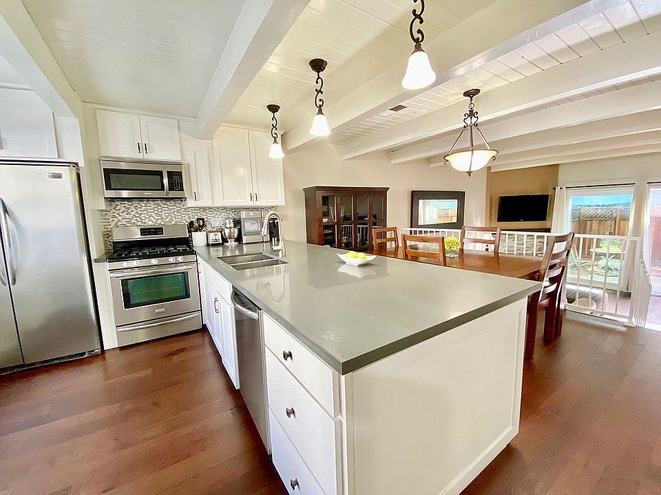 1st image of 6647 Green Valley Cir