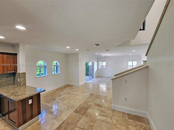 4th image of 3093 Day Ave #3093