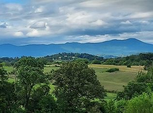 5515 Warrensburg Rd, Greeneville, TN 37743