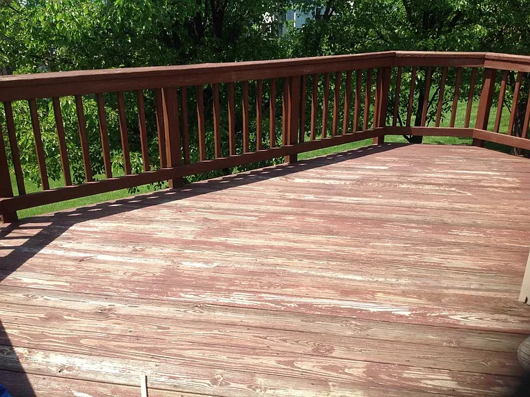 Deck (Was restained 2 years ago).. Old picture