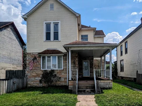 1003 6th St, Moundsville, WV 26041