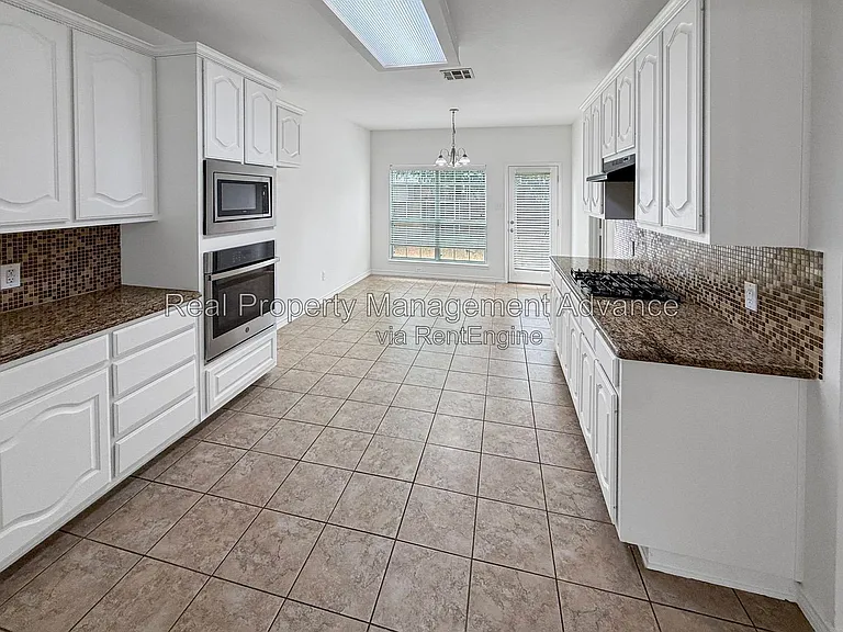 3604 Vista Verde Trl — Photo 11
