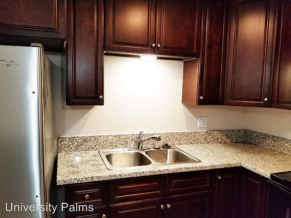3rd image of 25356 Cole St APT 6