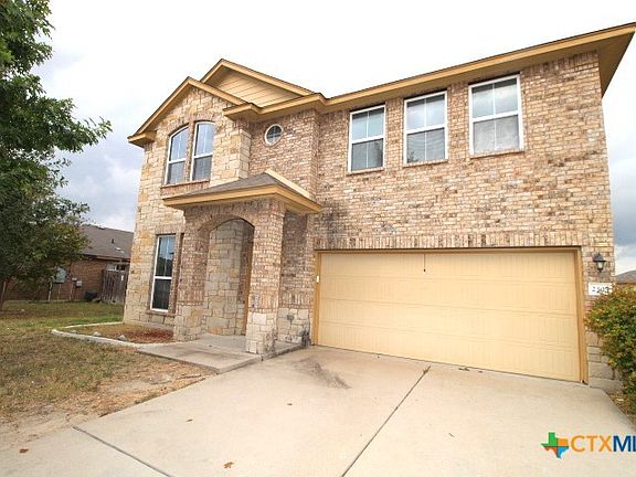 2nd image of 2305 Vernice Dr