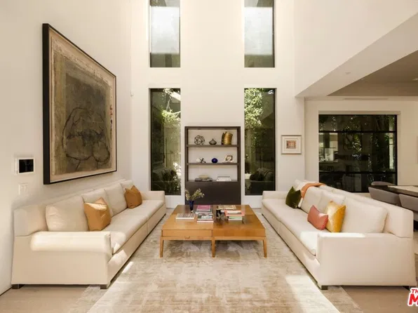 844 N Harper Ave, Los Angeles, CA 90046