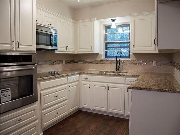 5th image of 2028 Bettibart St