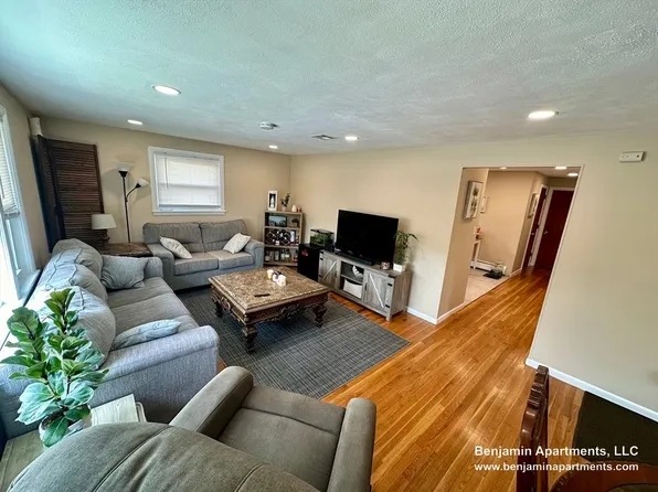 (undisclosed Address), Watertown, MA 02472
