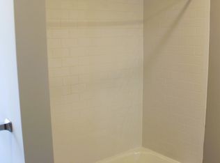 14A Elm St, Seymour, CT 06483