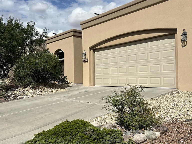 4114 Galicia Way — Photo 2