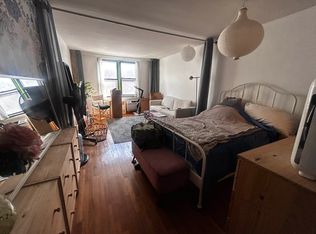 200 W 18th St APT 3H, New York, NY 10011