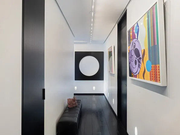 279 Central Park West image 8 of 16