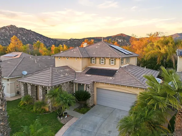 2923 Oro Blanco Cir, Escondido, CA 92027