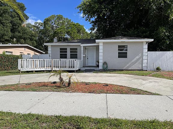 2nd image of 744 19th Ave S