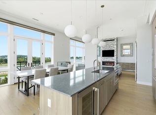 10 Shipyard Dr #513, Hingham, MA 02043