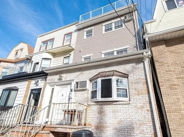 32 46th Street image 1 of 18
