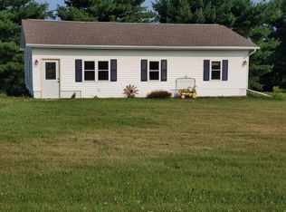 7612 E Reinbeck Rd, La Porte City, IA 50651