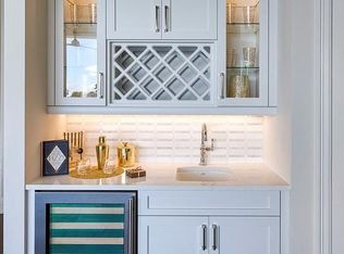 101 Grant Ave, Frankfort, IL 60423