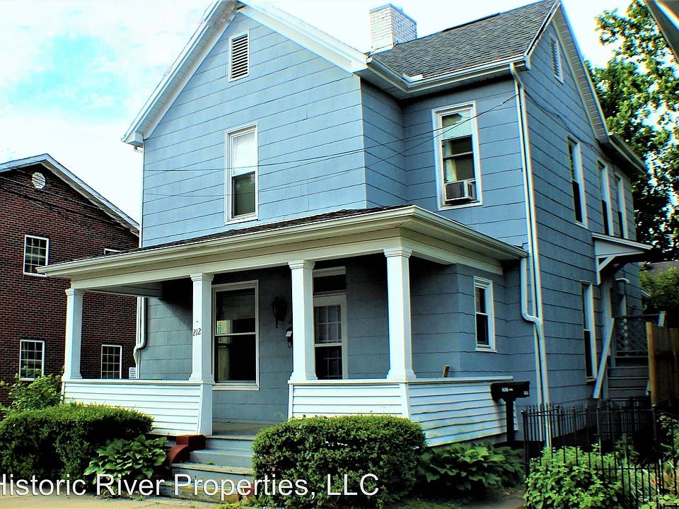 1st image of 212 11th St