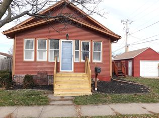 713 11th St, Boone, IA 50036