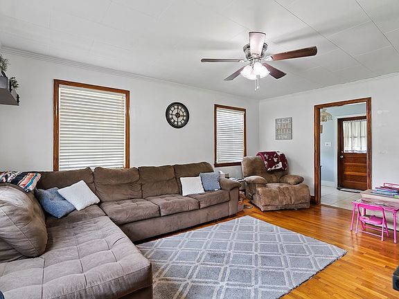 3rd image of 107 McGowan Ave