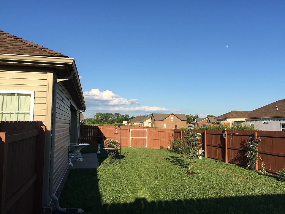 2nd image of 4851 Beryl Dr