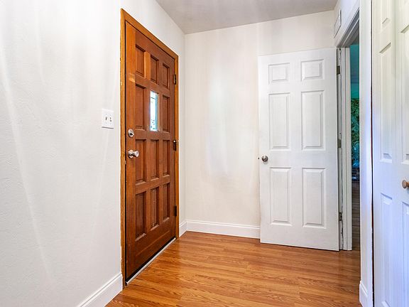 5th image of 3440 NW 15th Pl